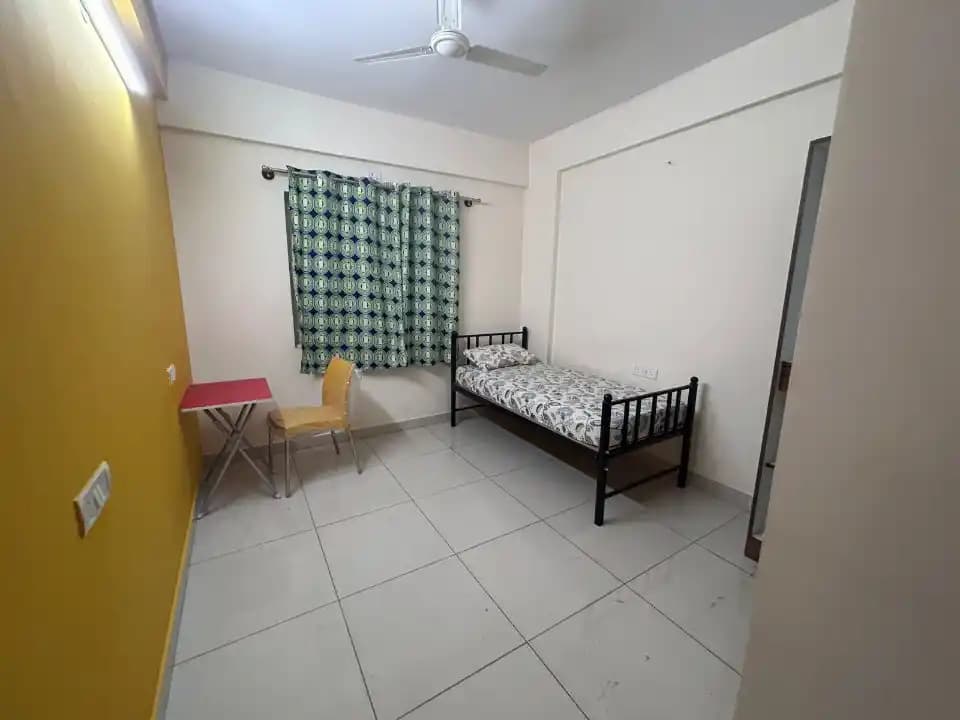 Vilaasa Women Ecity, room photograph 12, uploaded by the owner