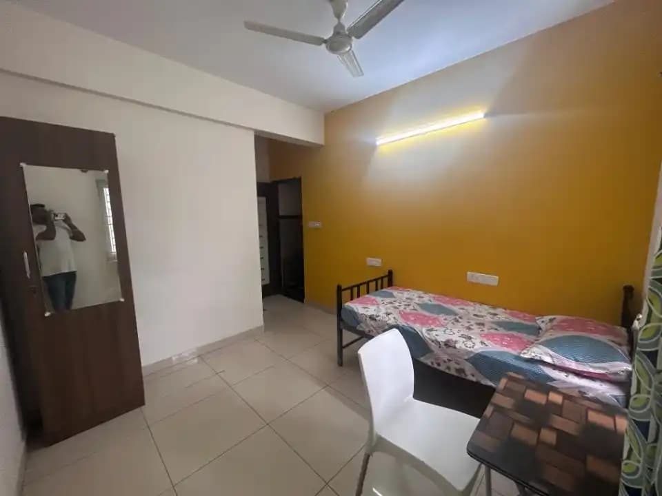 Vilaasa Men Ecity, room photograph 12, uploaded by the owner